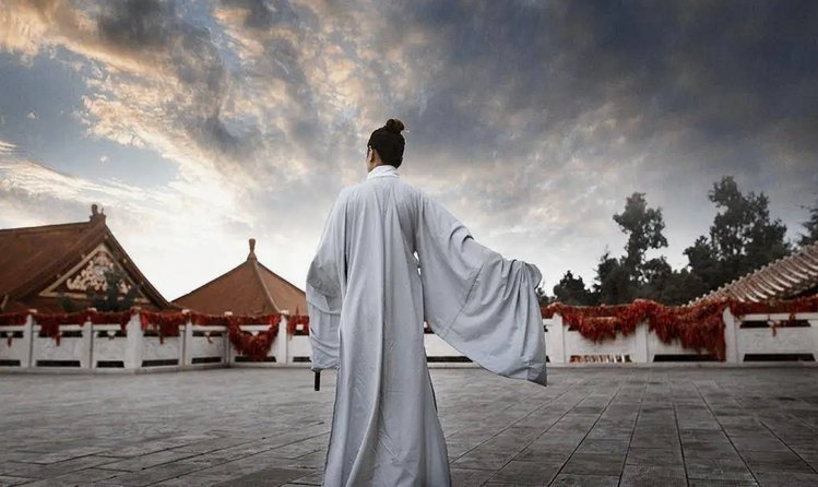 客观的说，沙明算不算老董的弟子