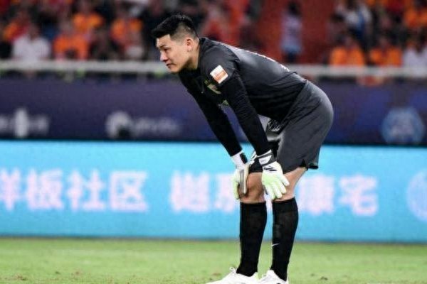 主力门将王大雷：这么大岁数了，还能扛不住？