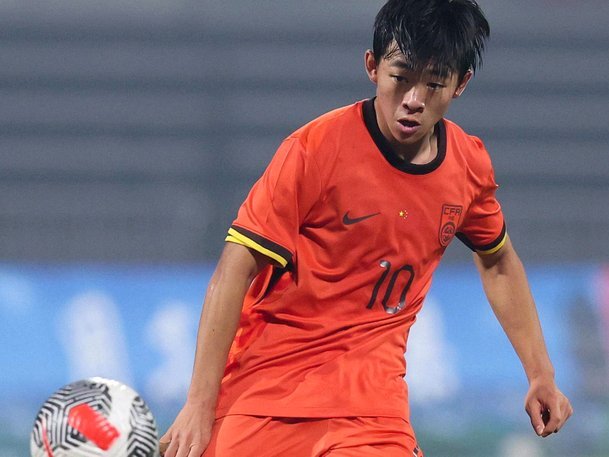 日本U17主帅：中国队战术纪律严明；我们一心全力冲击冠军