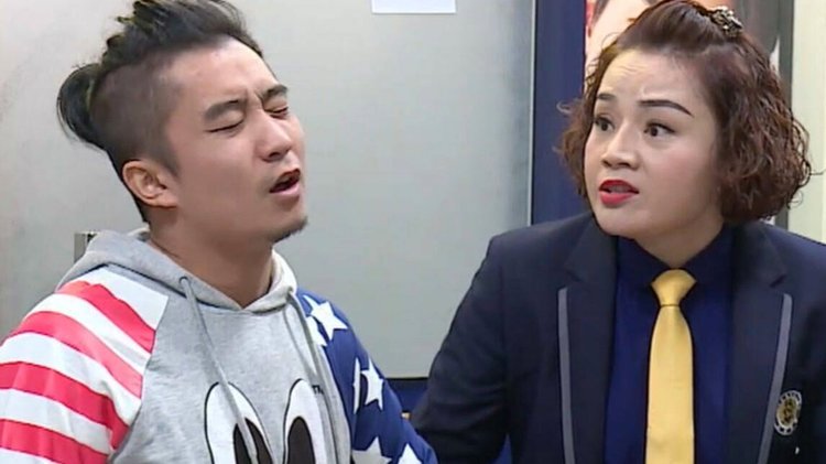 董路引发的网络风暴：黑子区热议不停