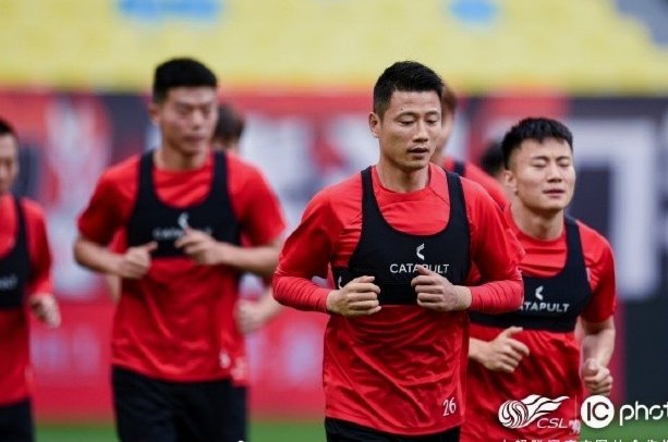 徐正源：两连胜后最担心球员骄傲自满 对阵海港极为艰难