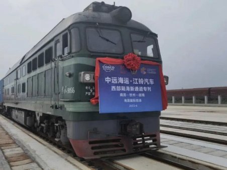 希勒：C罗不退役葡萄牙其他前锋难出头，该趁还有掌声时离开