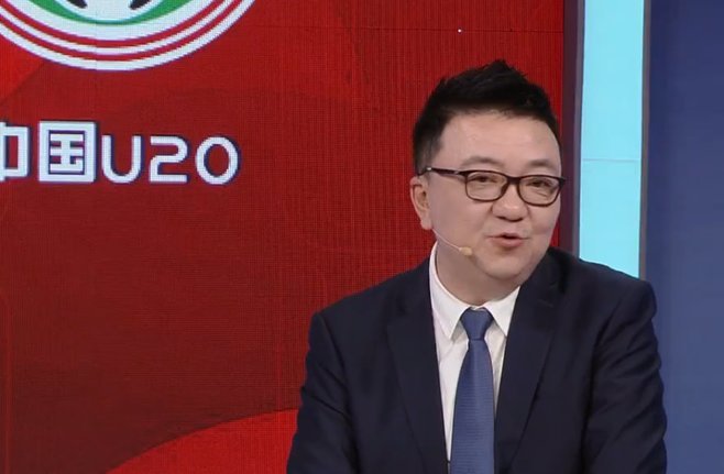 董路粉与蓝白粉：天然染发粉的辨析与奥秘