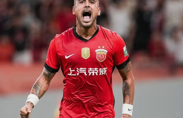 中超-莱昂纳多双响 铜梁龙遭逆转2-3海港吞3连败