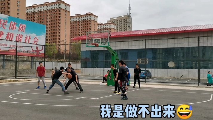 关于野球场球感好于职业球员的论断